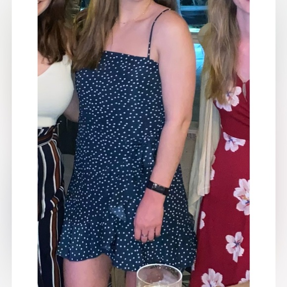 Princess Polly Green Polka Dot dress - Picture 4 of 4